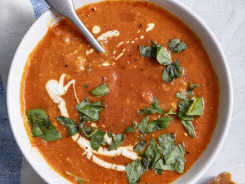 Herb-scented Tomato Soup